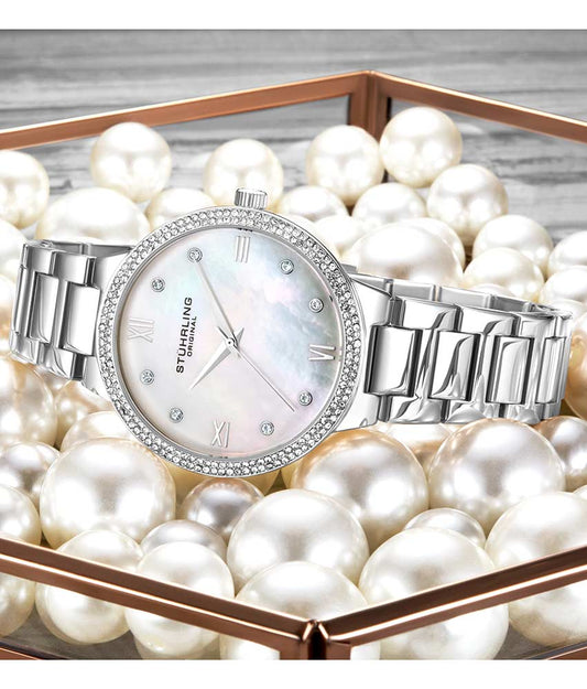 Silver Dial / Silver Case / Silver Band