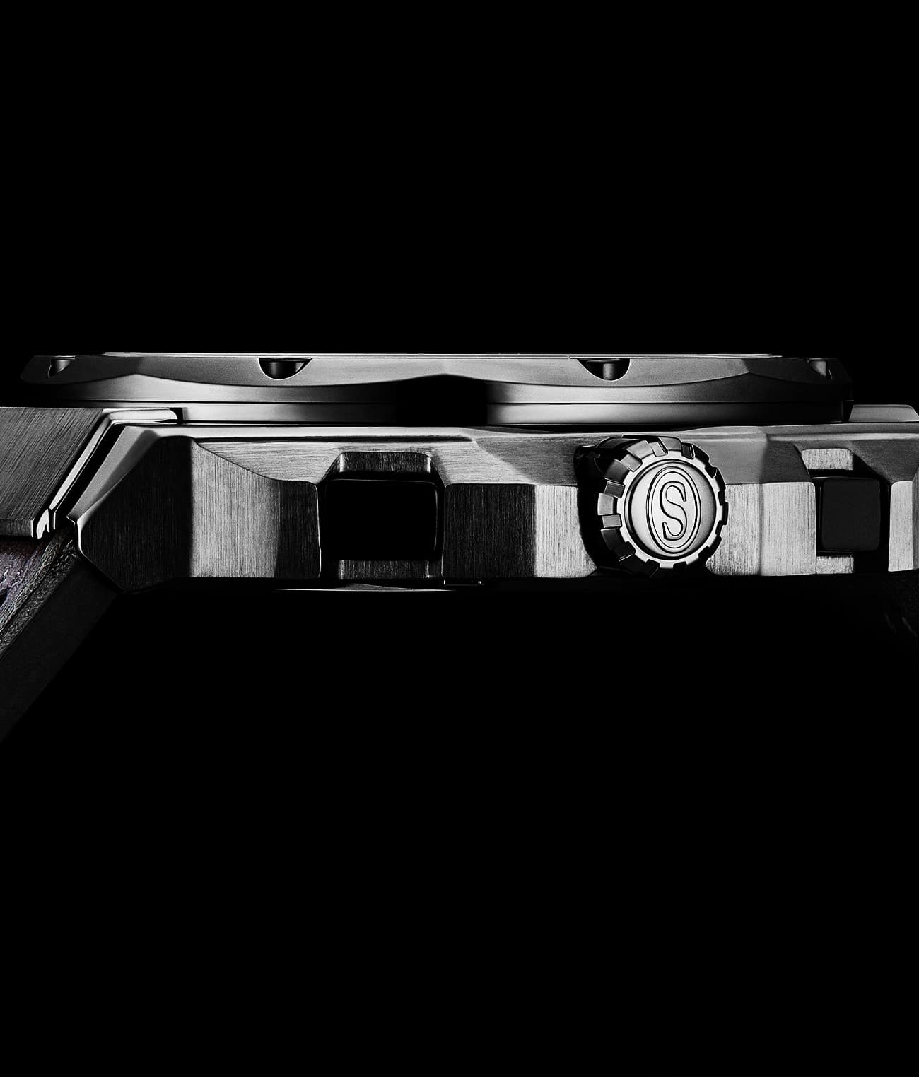 APO Chrono X 1018 44mm Timepiece