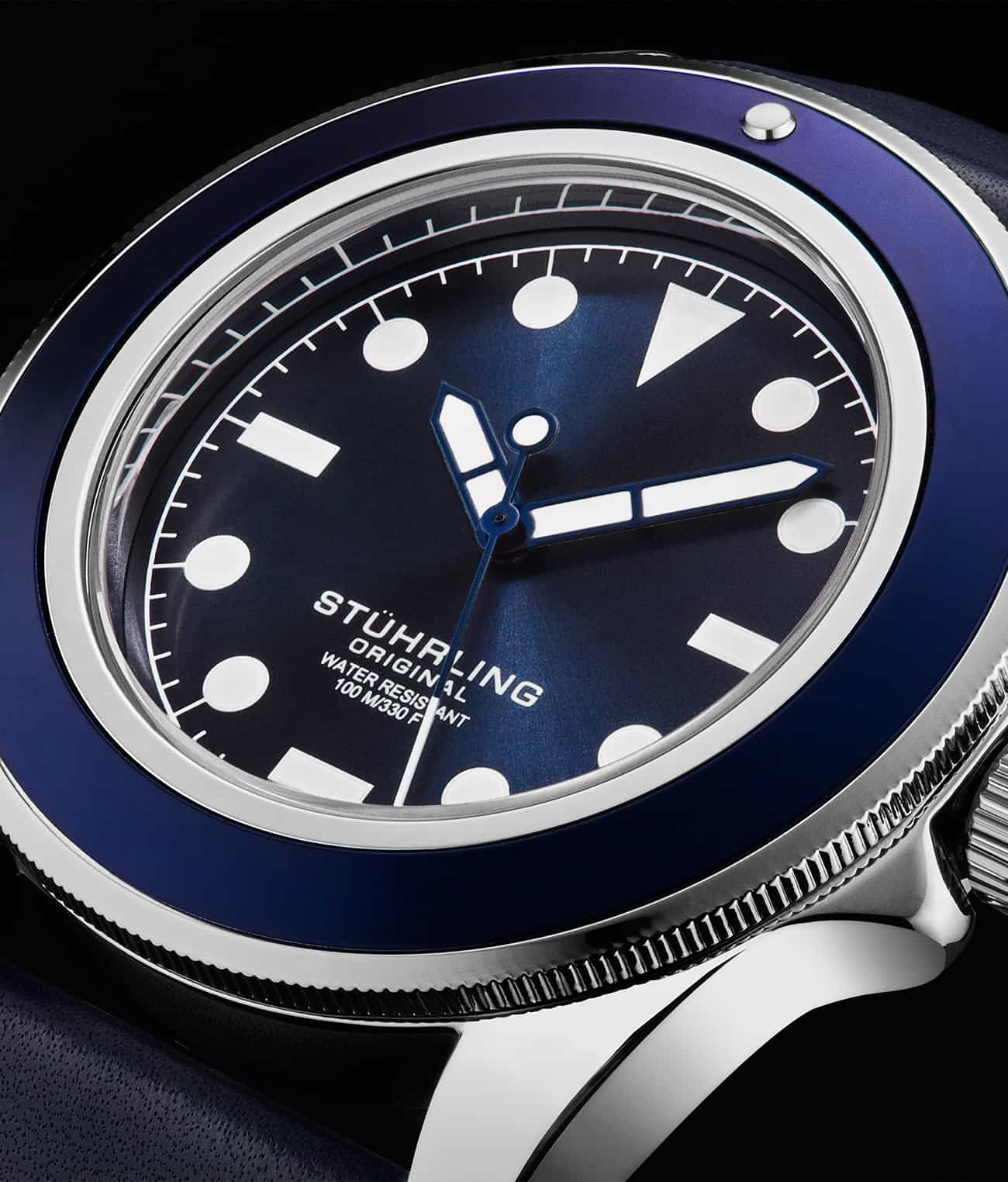 CarbonWave Japanese Quartz 42mm Dive Watch 4027