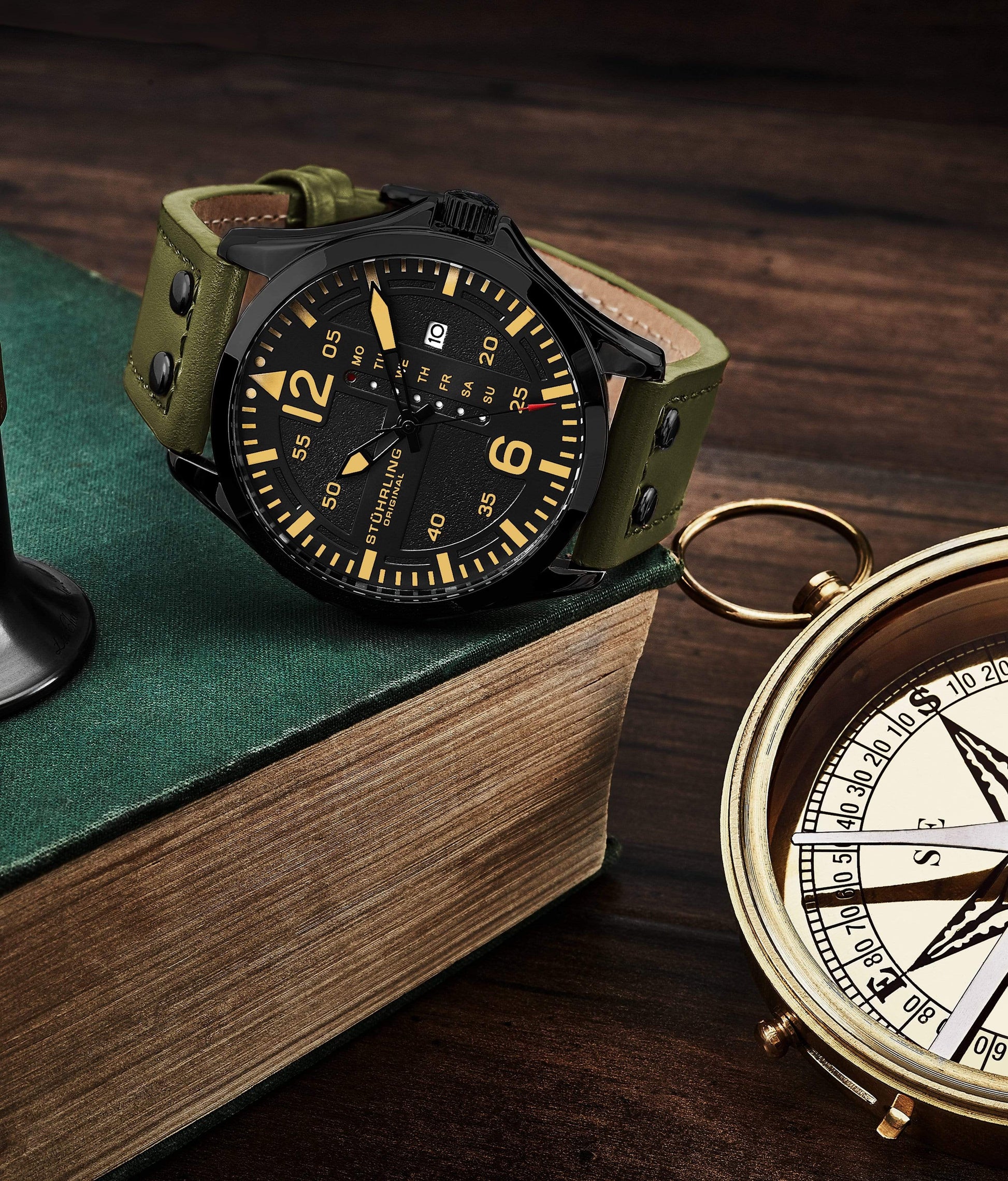 Maritimer 935.02, Aviator 3916.3, Signature Pen, and Watch Tool Kit