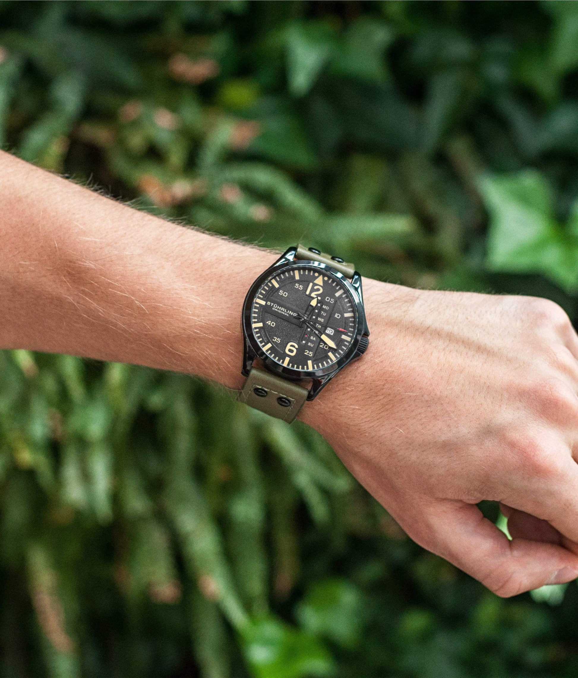 Maritimer 935.02, Aviator 3916.3, Signature Pen, and Watch Tool Kit