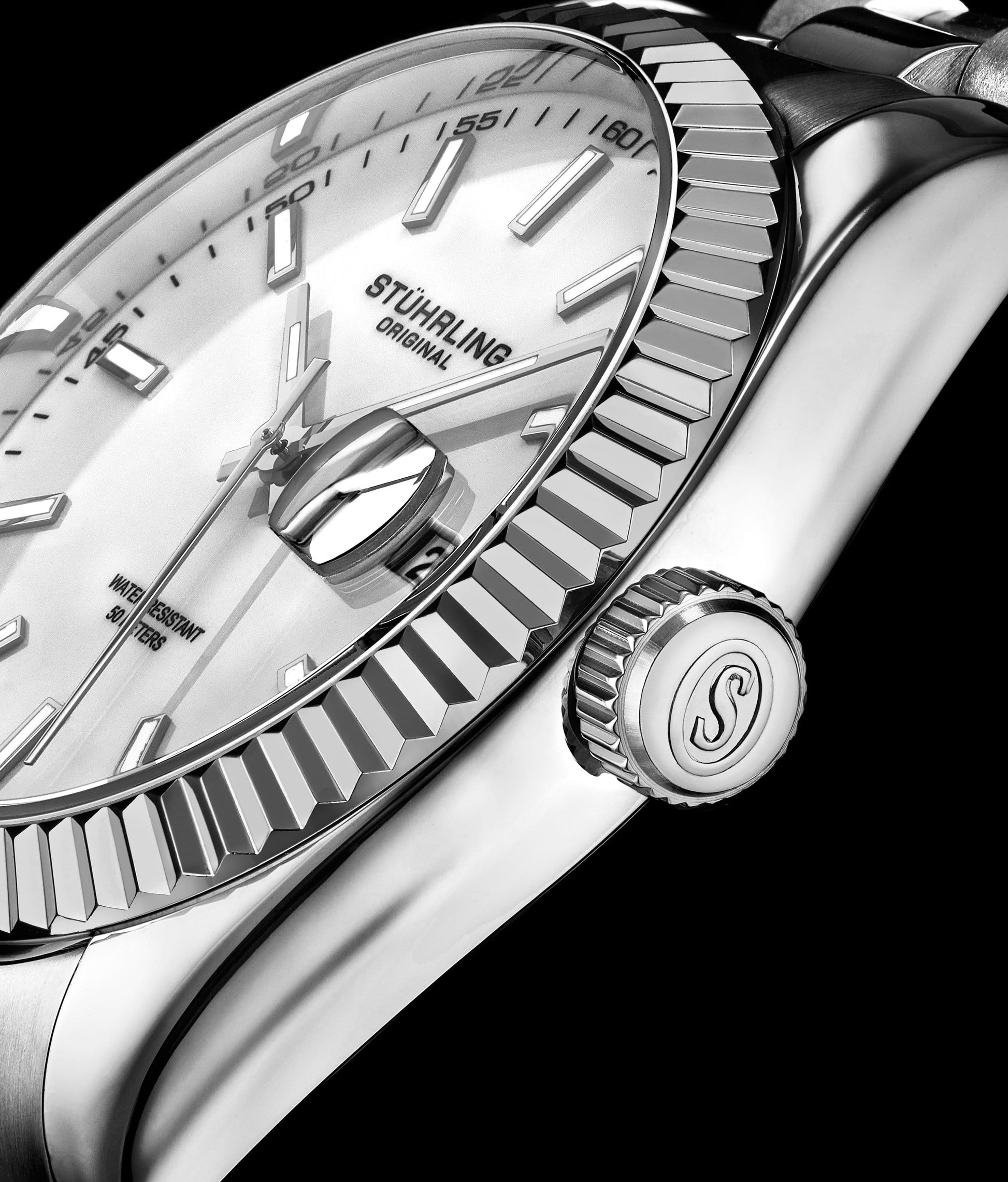 Lineage 3935 Quartz 42mm Classic