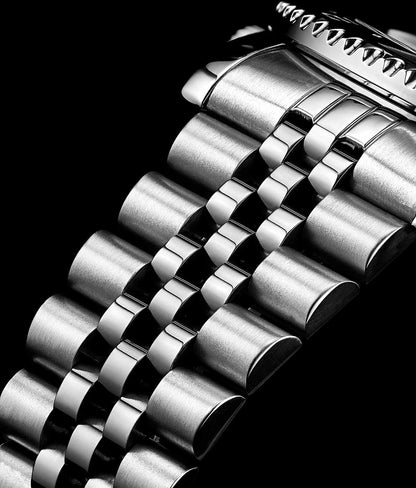 Meridian 3968 GMT Quartz 42mm Diver