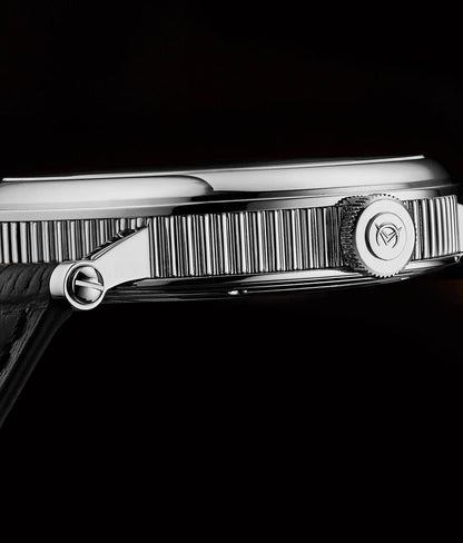 Swiss Made Classic A153