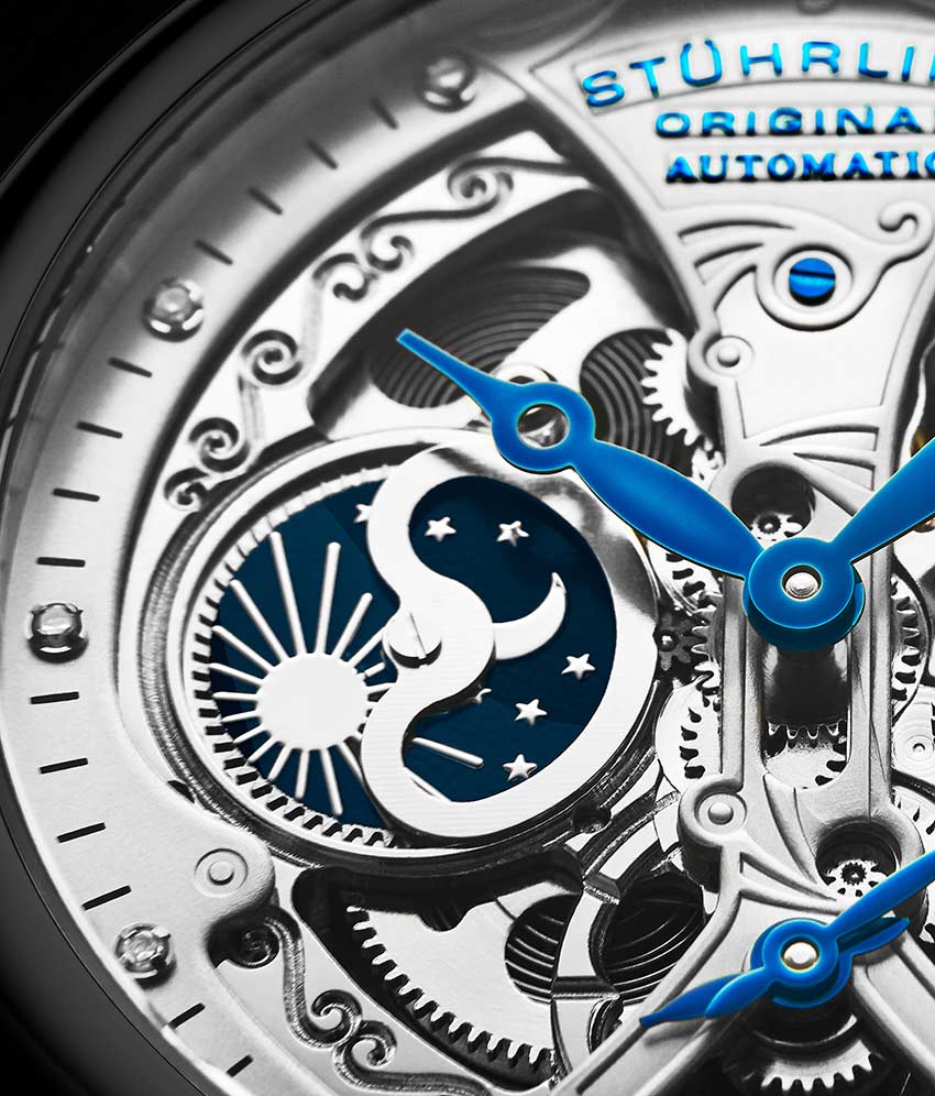 Silver Dial / Gun Metal Grey Case / Black Band