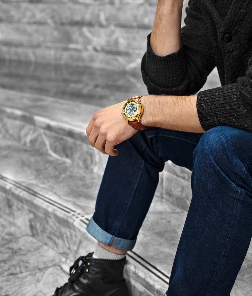 Gold Dial / Gold Case / Light Brown Leather Strap Gold Layered Tang Buckle