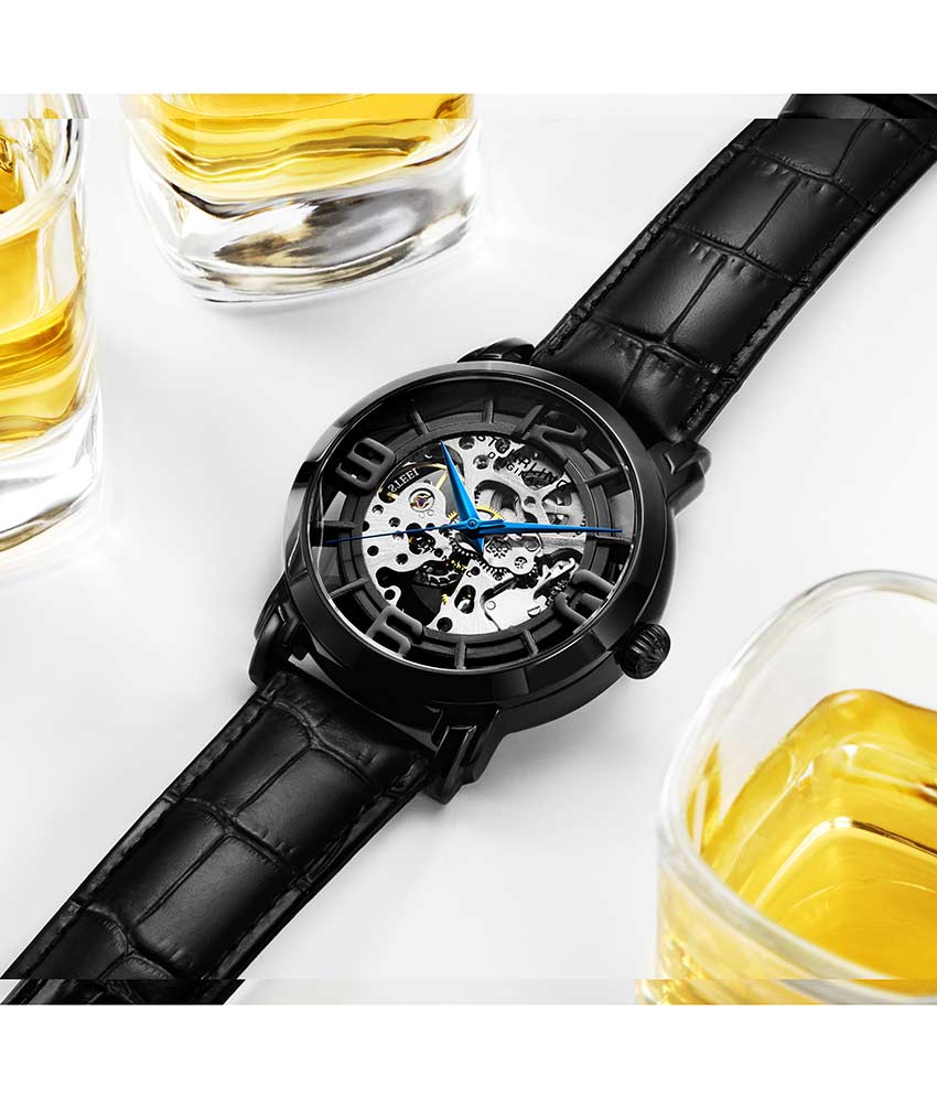 Black Dial / Black Case / Black Leather Strap Black PVD Tang Buckle