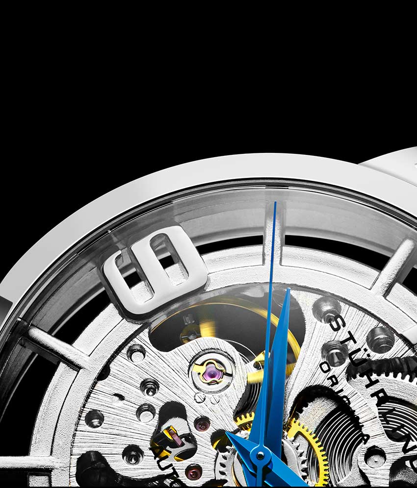 Silver Dial / Silver Case / Silver Stainless Steel Bracelet Silver Deployant Buckle