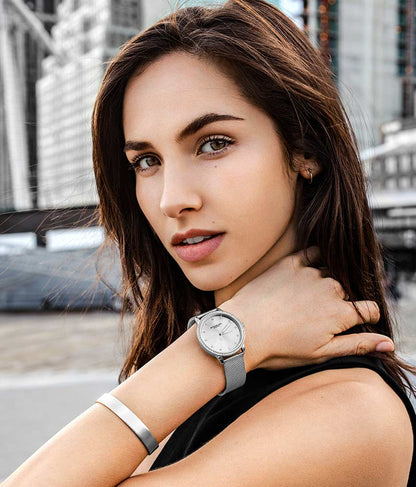 Silver Dial / Silver Case / Silver Band