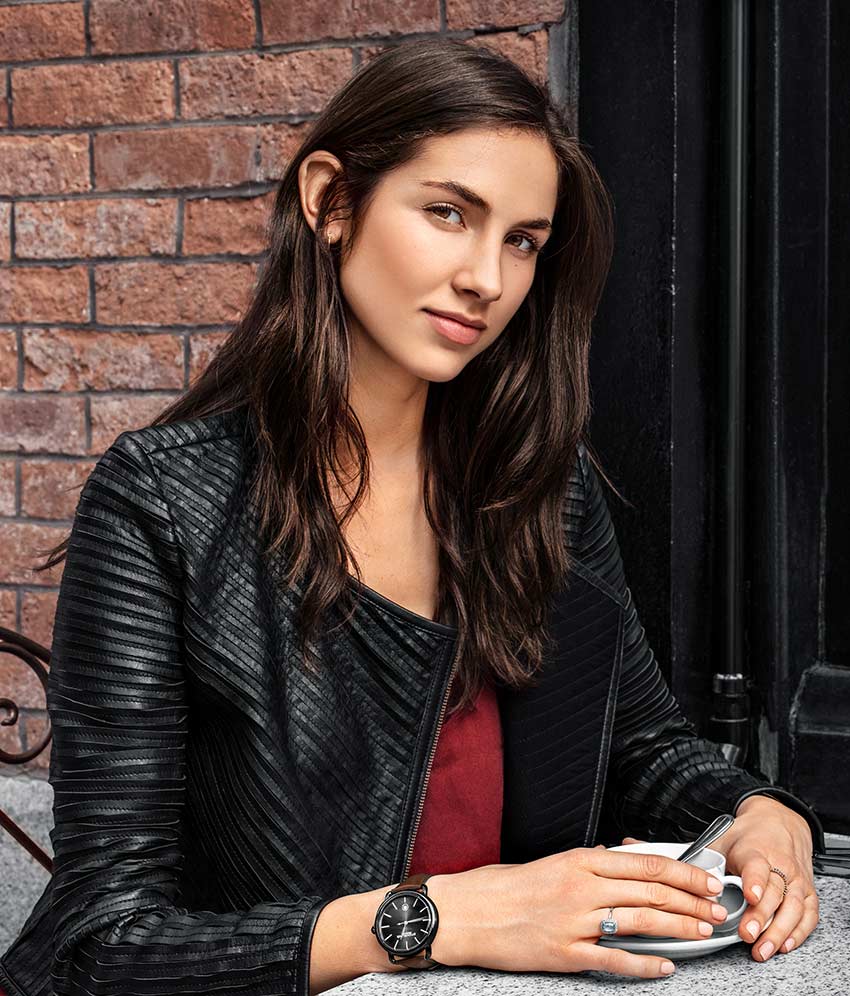 Black Dial / Black Case / Brown Band