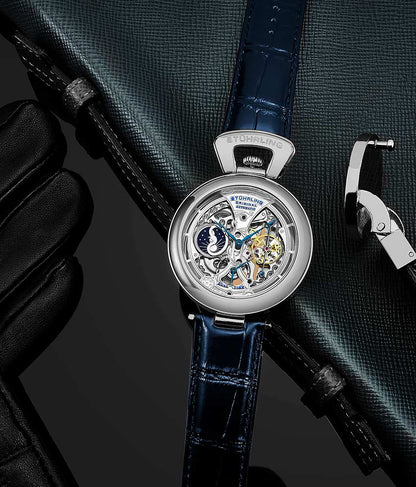 Silver Dial / Silver Case / Blue Band