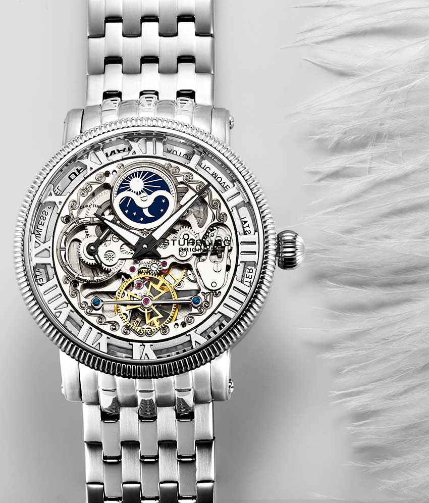 Silver Dial / Silver Case / Silver Band