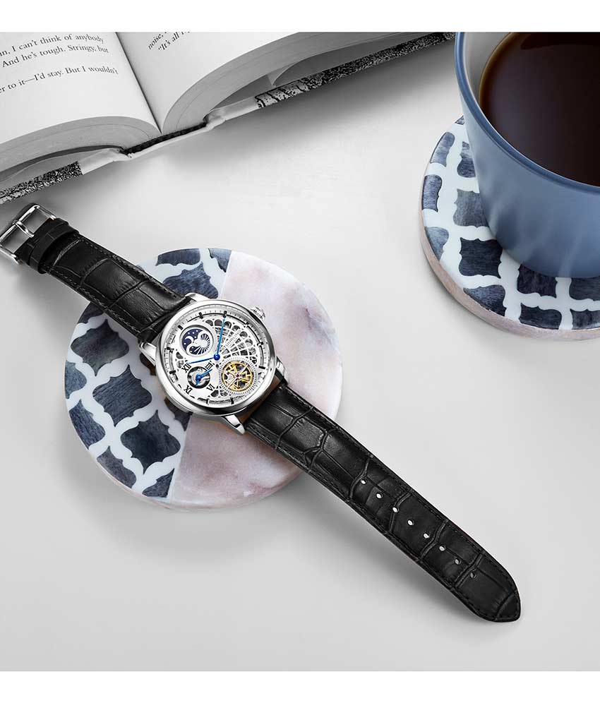 Silver Dial / Silver Case / Black Leather Strap Silver Tang Buckle