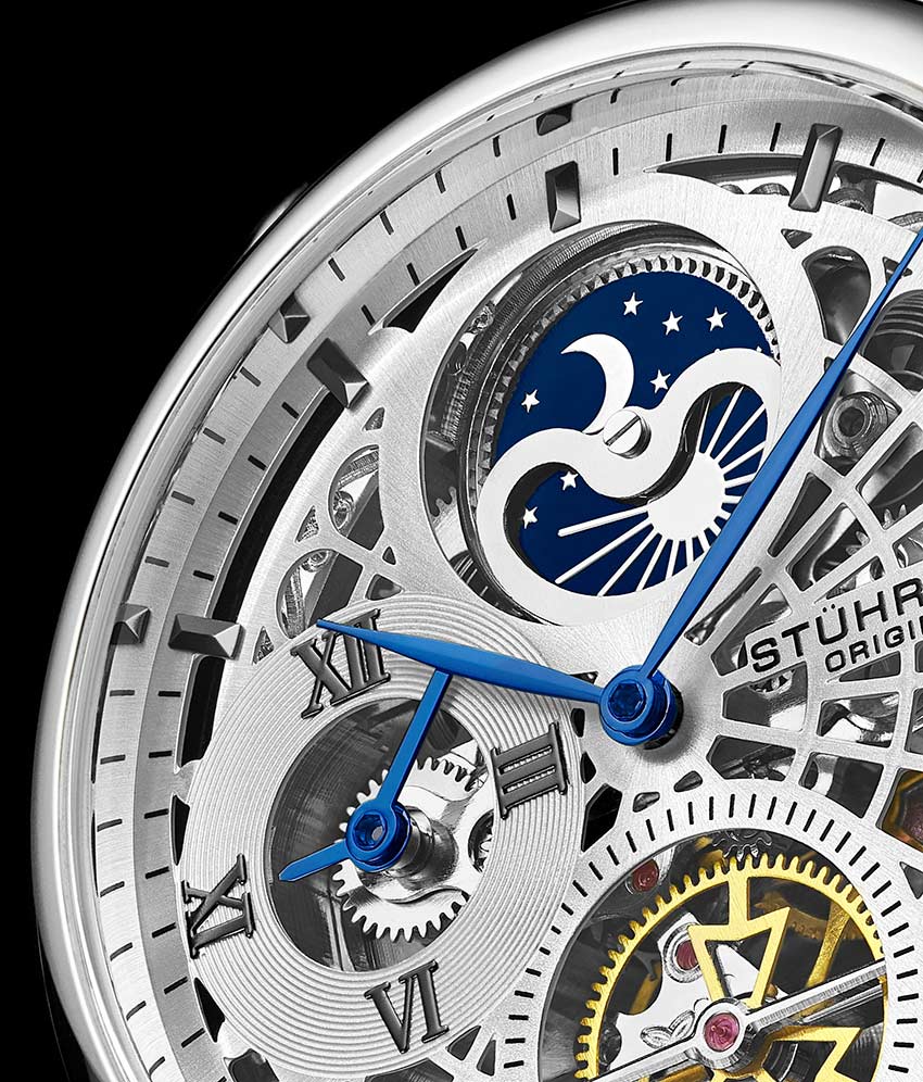 Silver Dial / Silver Case / Black Leather Strap Silver Tang Buckle