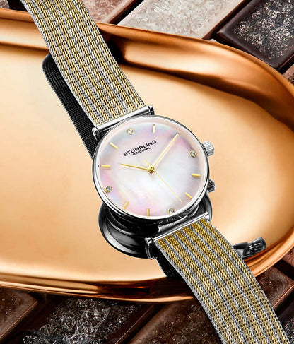 Silver Dial / Silver Case / Gold Band