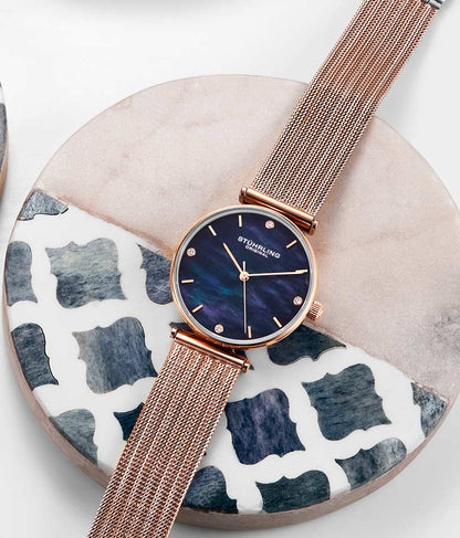 Black Dial / Rose Case / Rose Band