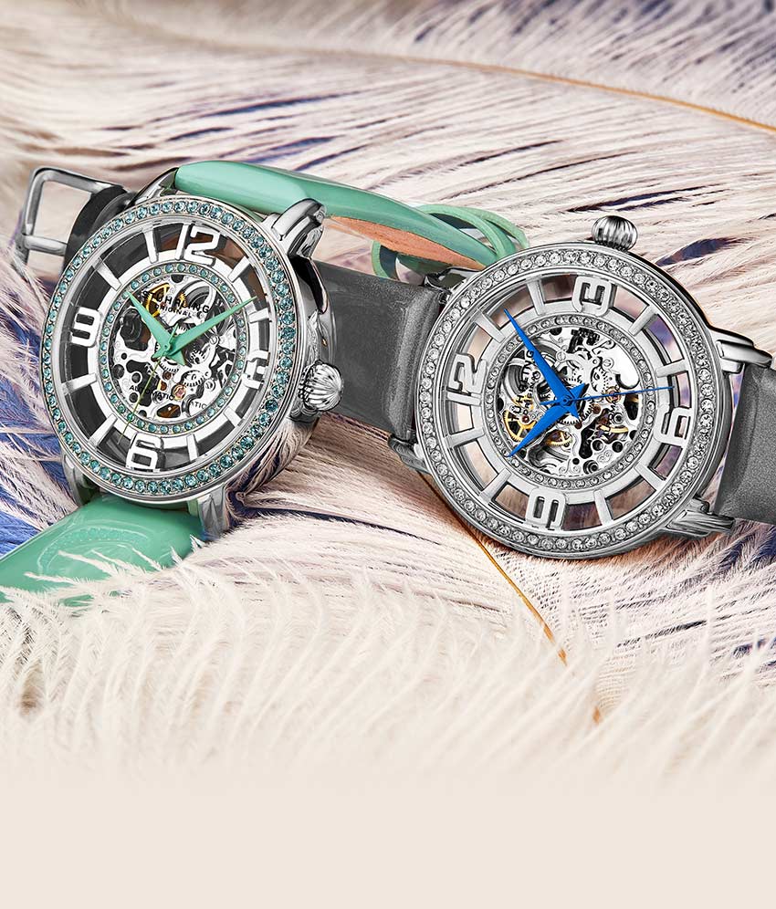 Silver Dial / Silver Case / Green Band