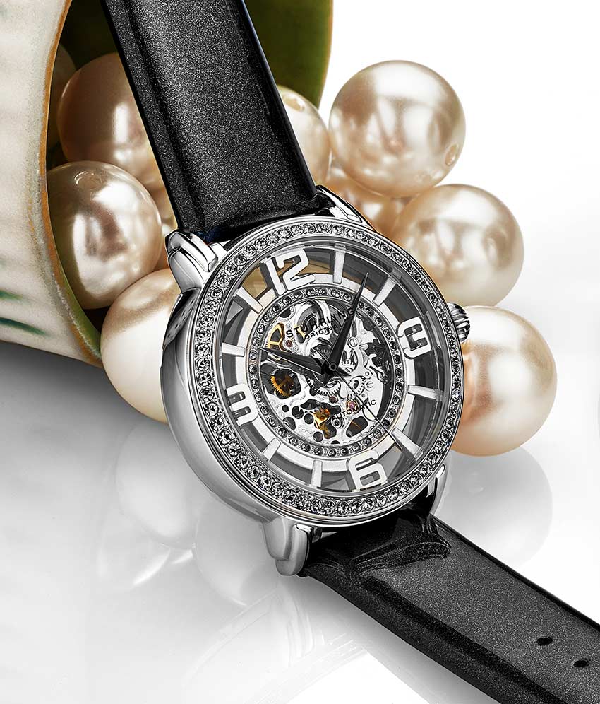 Silver Dial / Silver Case / Black Band