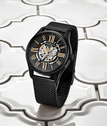 Black Dial / Black Case / Black Band