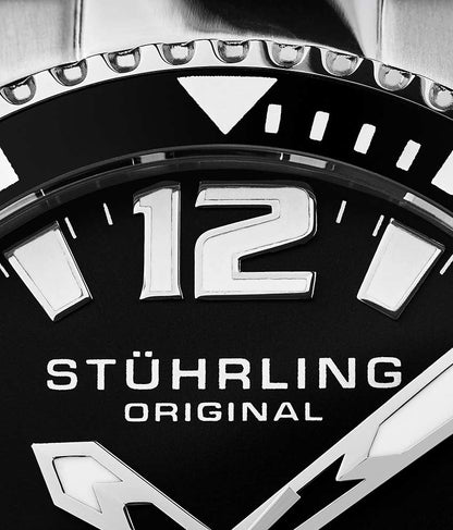 Black Dial / Silver Case / Silver Band