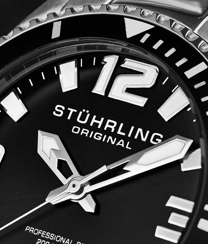 Black Dial / Silver Case / Silver Band