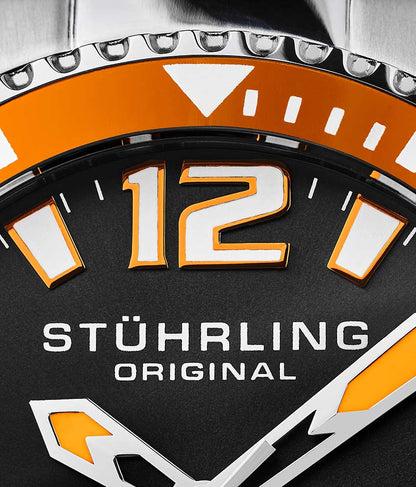 Black Dial / Silver Case / Silver Band 2