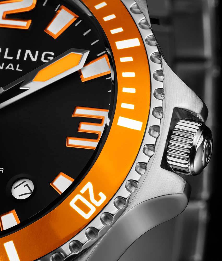 Black Dial / Silver Case / Silver Band 2