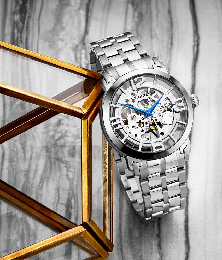 Silver Dial / Silver Case / Silver Band