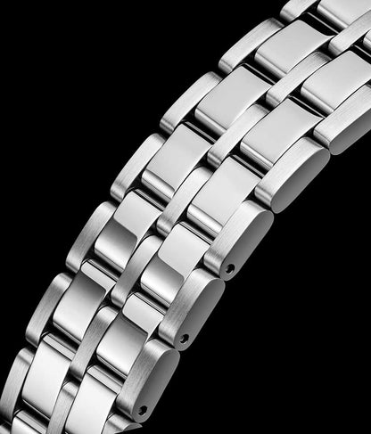 Silver Dial / Silver Case / Silver Band