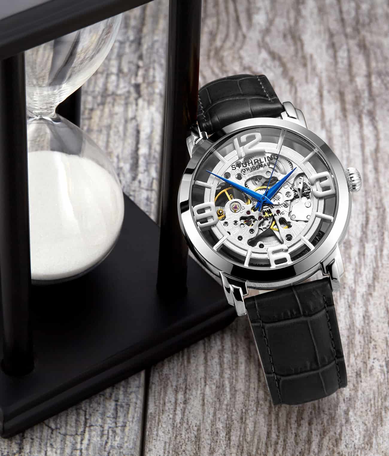 Silver Dial / Silver Case / Black Band