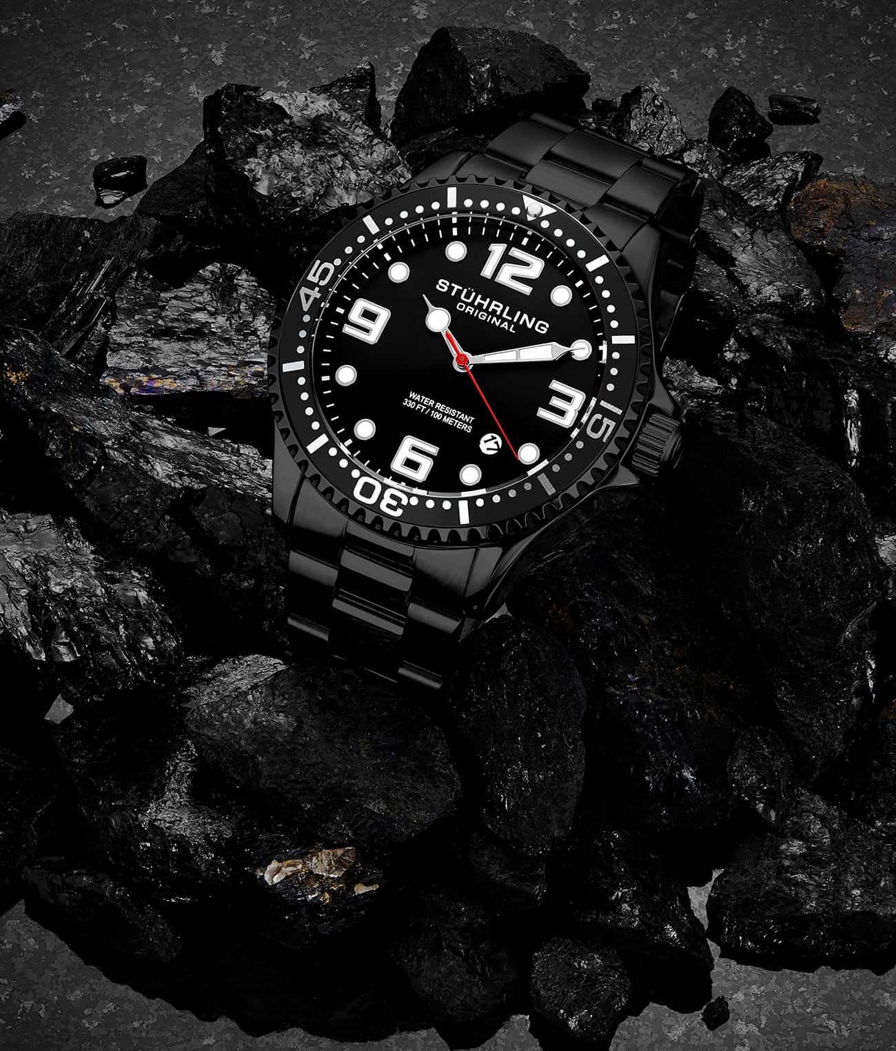 Style-Forward Quartz Set with Signature Pen and Stud Earrings