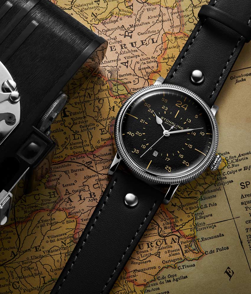 Black Dial / Silver Case / Black Band