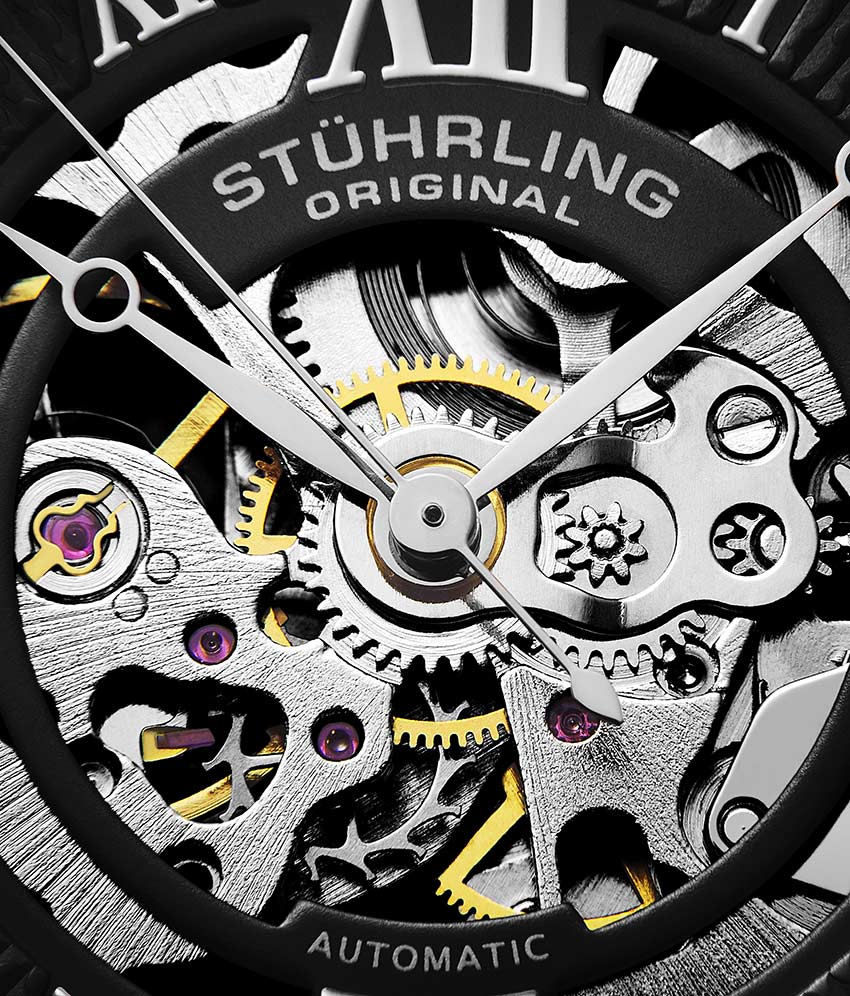 Black Dial / Silver Case / Silver Stainless Steel Bracelet Deployant Buckle