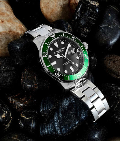 Grey Dial / Silver Case / Silver Stainless Steel Bracelet Deployant Buckle