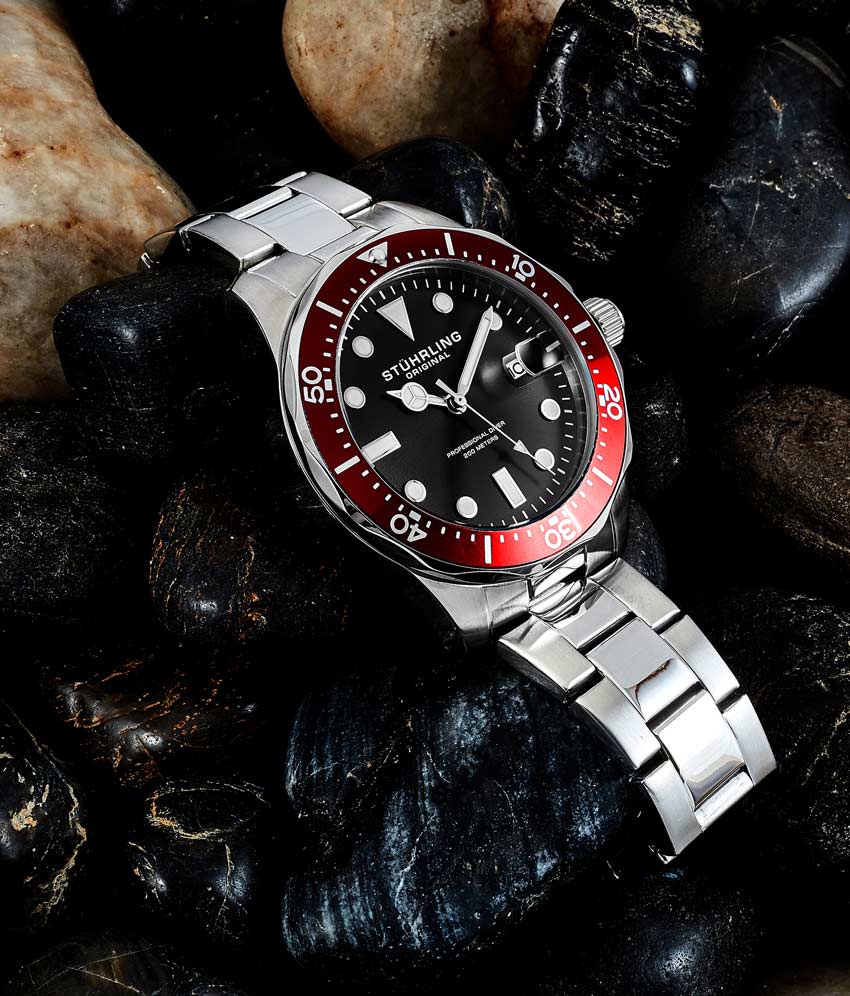 Black Dial / Silver Case / Silver Stainless Steel Bracelet Deployant Buckle 3