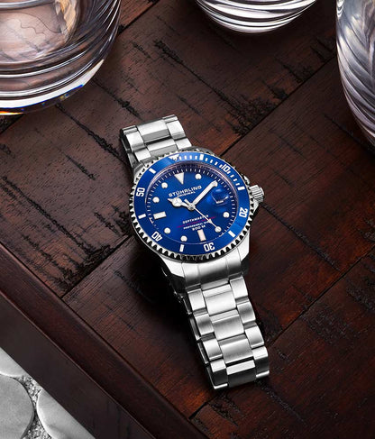 Blue Dial / Silver Case / Silver Band