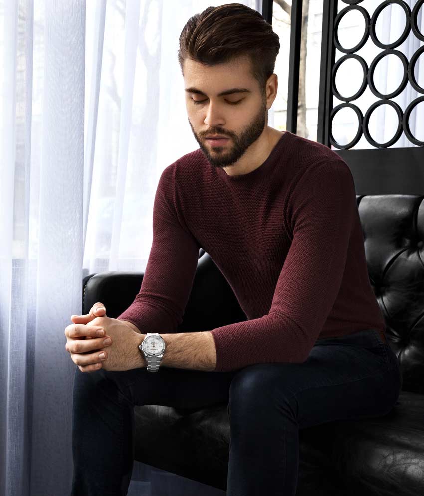 Silver Dial / Silver Case / Silver Band