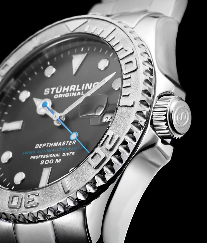 Grey Dial / Silver Case / Band