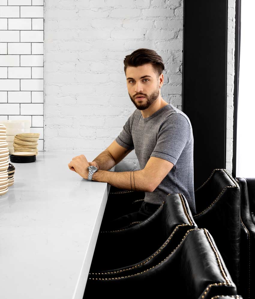 Grey Dial / Silver Case / Band