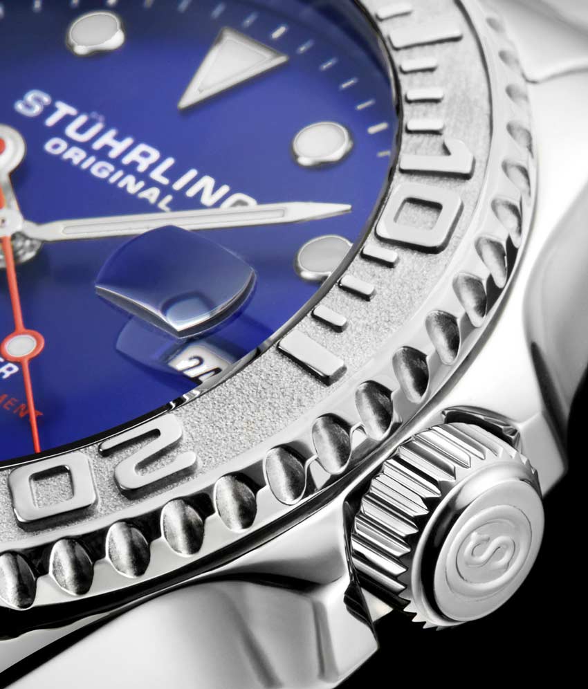 Blue Dial / Silver Case / Silver Band