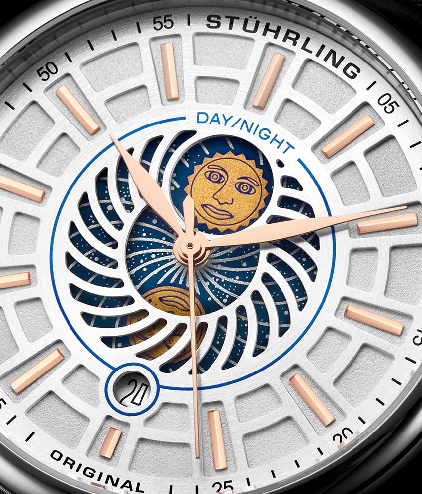 White Dial / Silver Case / Black Band