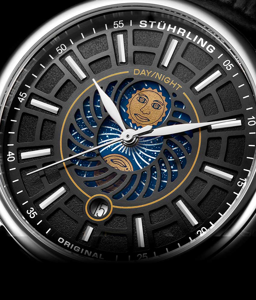 Black Dial / Silver Case / Black Band