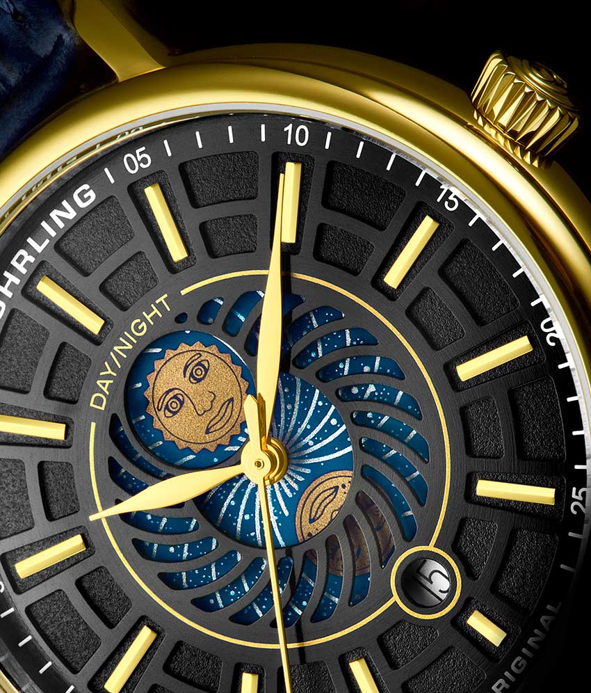 Black Dial / Gold Case / Blue Band