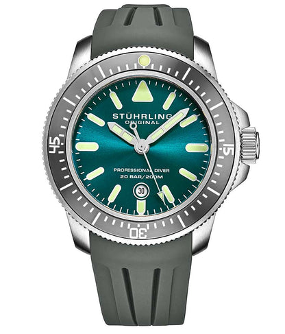 Tachymeter 923.01, Maritimer 935.04, Signature Pen, and Watch Tool Kit