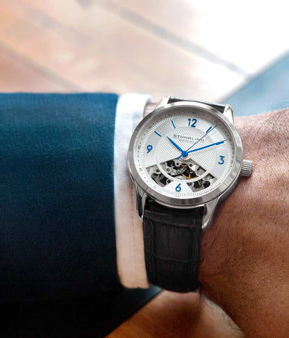 Silver Dial / Silver Case / Black Band