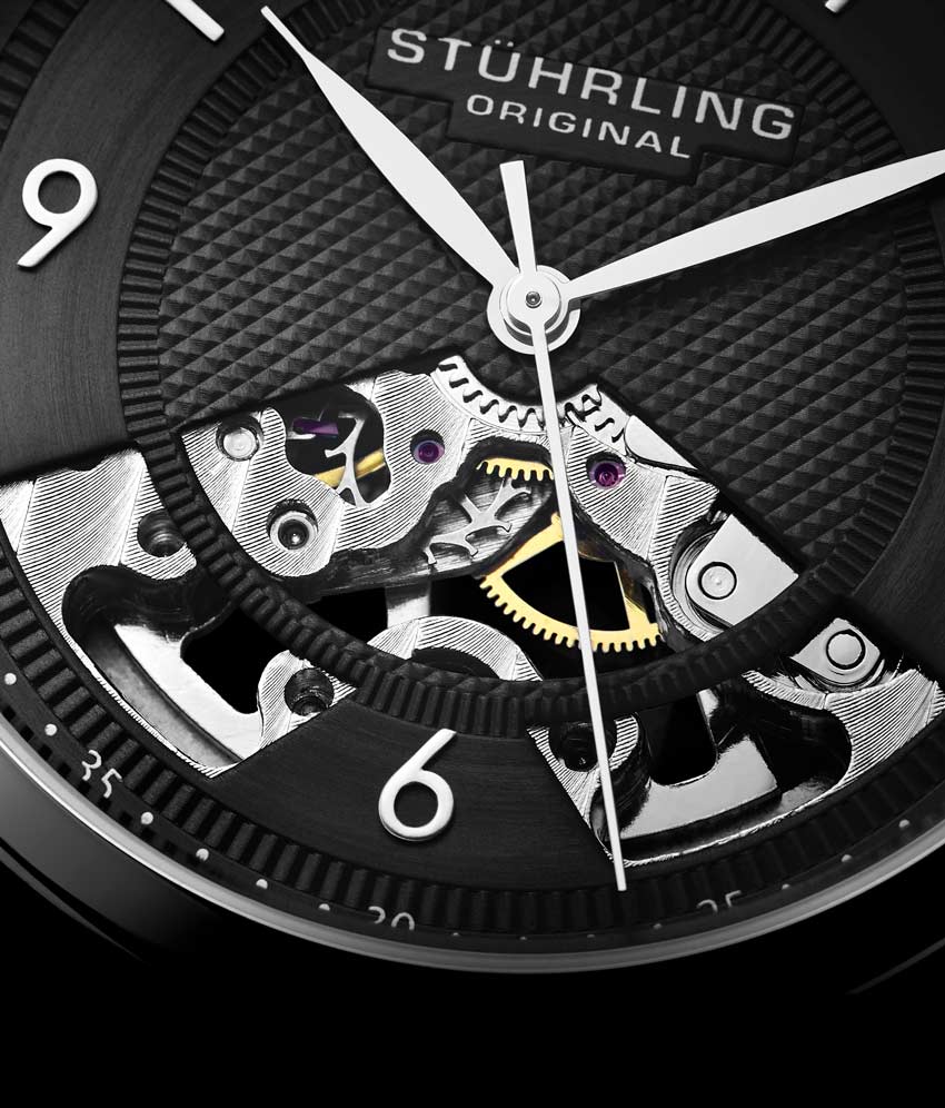 Black Dial / Silver Case / Black Band