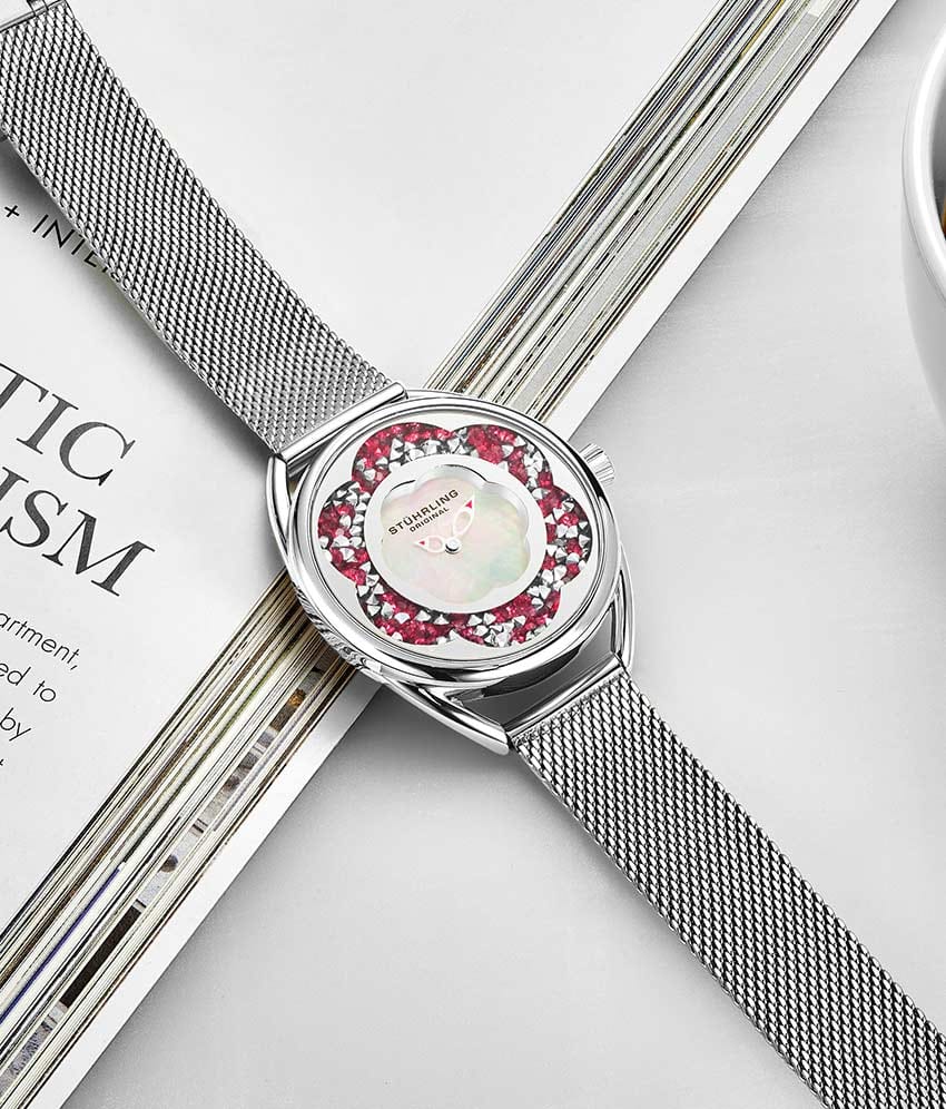 White Dial / Silver Case / Silver Stainless Steel Bracelet Silver Foldover Buckle